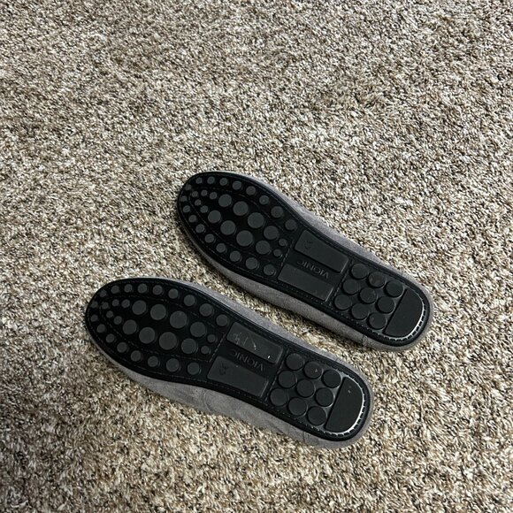 Vionic Honor  Dayna Snakeskin Print Grey Loafers EUC - Picture 3 of 3